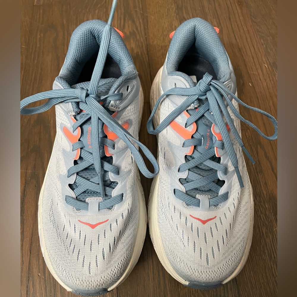 HOKA Gaviota 4